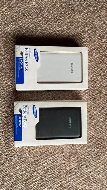 Samsung EB-PG900B wit en zwart powerbank beschikbaar voor biedingen
