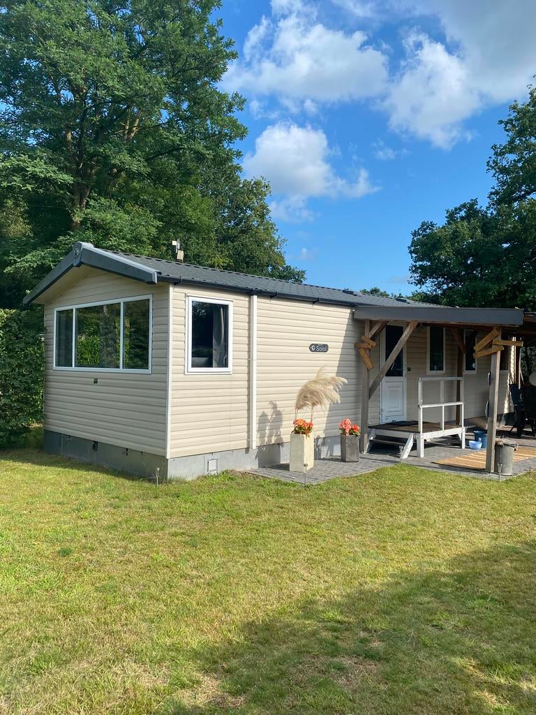 Prachtige chalet in Ommen te huur, Caravans en Kamperen, Verhuur