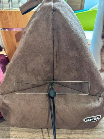 Bookseat boeken kussens beschikbaar voor biedingen