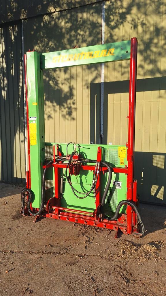 Strautmann HK 4 Plus Kuilvoersnijder - Silofox, Zakelijke goederen, Agrarisch | Werktuigen, Veehouderij, Voertechniek, Ophalen