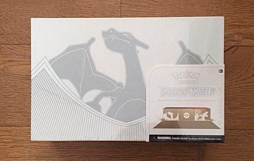 Pokémon TCG - Charizard Ultra Premium Collection Box #SEALED, Hobby en Vrije tijd, Verzamelkaartspellen | Pokémon, Nieuw, Foil