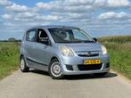 Daihatsu Cuore Premium 1.0 5D 2008 Grijs, Auto's, Daihatsu, Voorwielaandrijving, Euro 5, Stof, 600 kg
