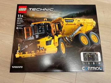 Lego Technic Volvo 6x6 Hauer 42114 - Nieuw! beschikbaar voor biedingen