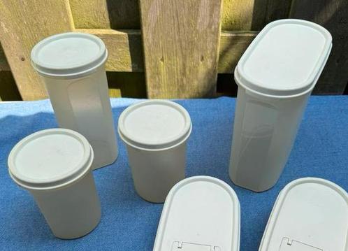 Set van 4 Ruimtespaarders van Tupperware, Huis en Inrichting, Keuken | Tupperware, Gebruikt, Bus of Trommel, Wit, Ophalen of Verzenden