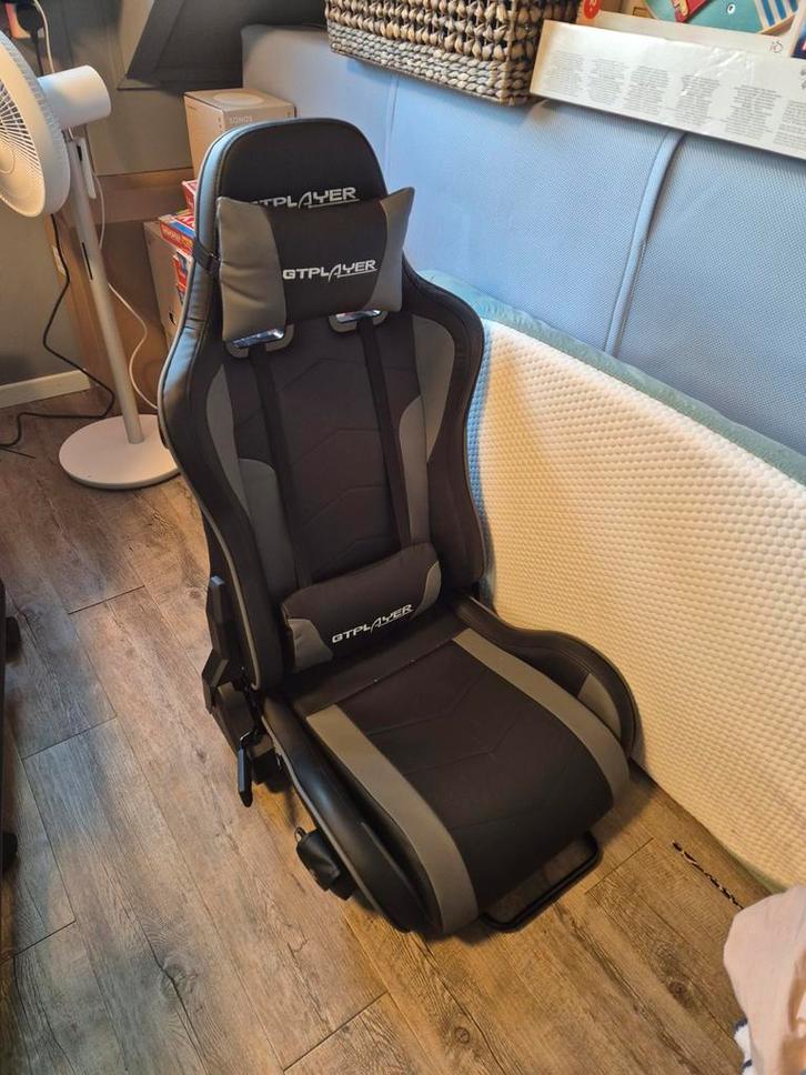 Racestoel Playseat Stoel - Zo goed als nieuw!, Spelcomputers en Games, Spelcomputers | Overige Accessoires, Zo goed als nieuw
