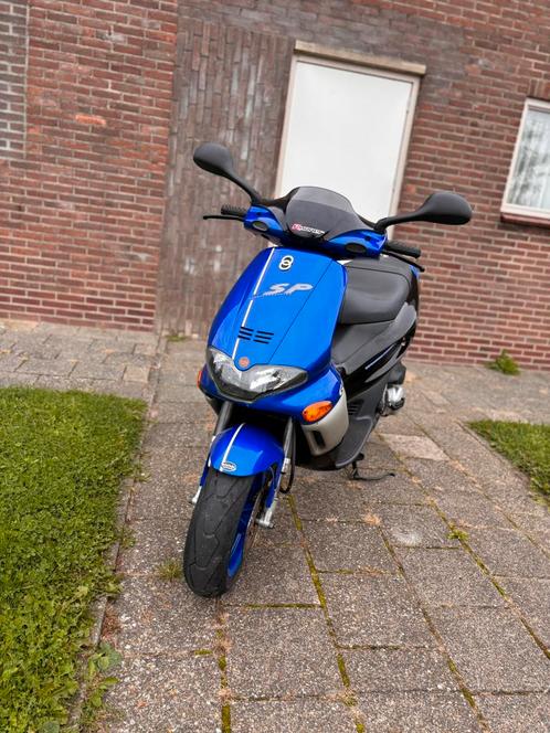 Gilera runner 50 sp, Fietsen en Brommers, Scooters | Piaggio, Zo goed als nieuw, Overige modellen, Ophalen
