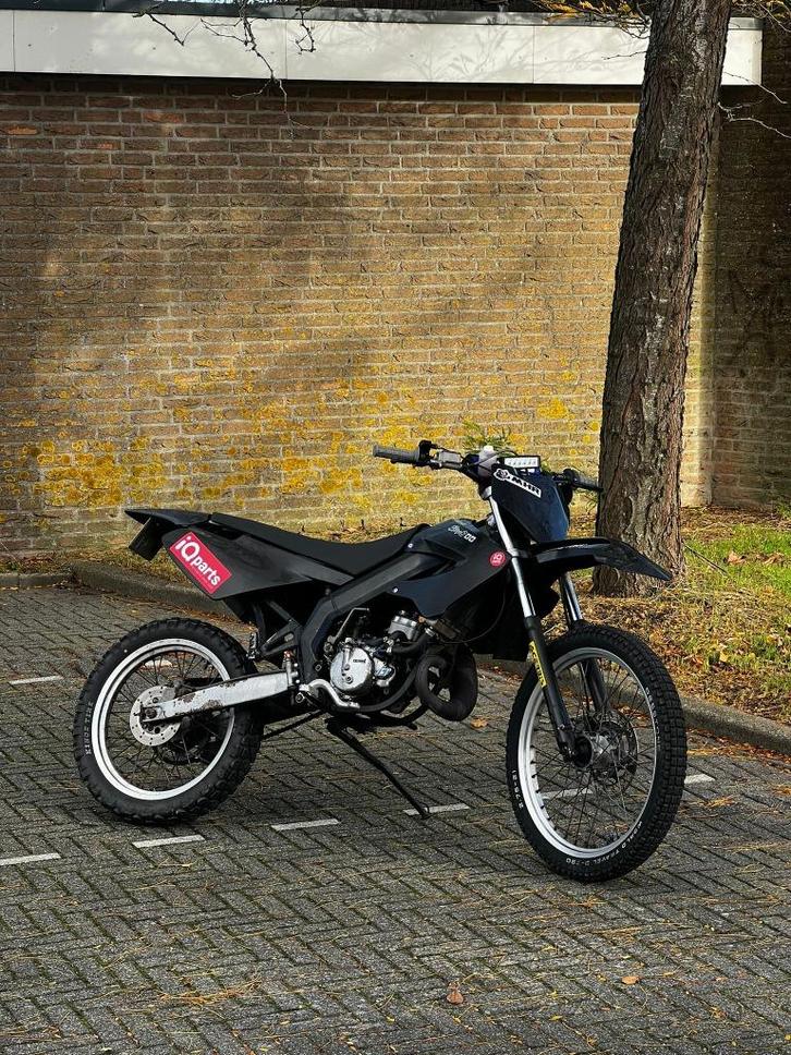 Derbi Senda Schakelbrommer, Fietsen en Brommers, Brommers | Derbi, Gebruikt, Maximaal 45 km/u, Ophalen