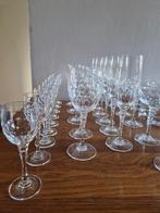 Stijlvol kristallen servies, Ophalen