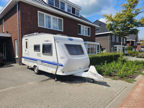 Hobby 440 SF de luxe inclusief voortent , luifel en erker, Caravans en Kamperen, Caravans, Particulier, tot en met 4, 1000 - 1250 kg