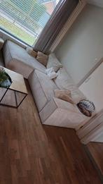 Bank met slaapfunctie 268 cm breed., Huizen en Kamers, Kamers te huur