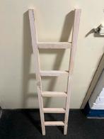 Decoratieve Ladder - Houten Ladder, Doe-het-zelf en Verbouw, Ladders en Trappen, Ophalen, Zo goed als nieuw, Ladder, Minder dan 2 meter