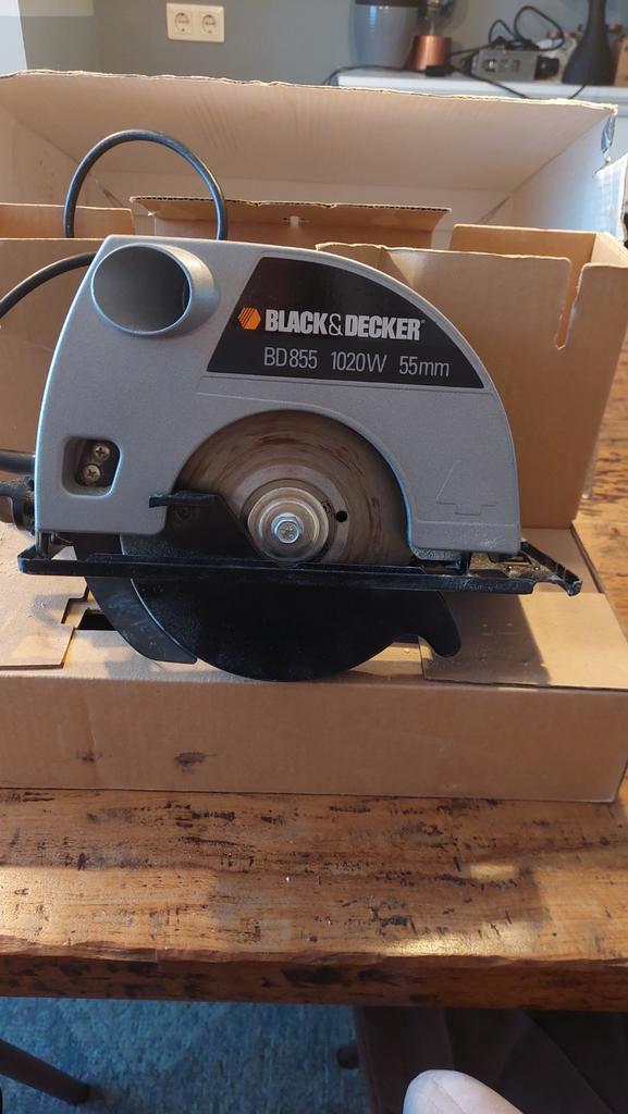 Black & Decker BD855 Cirkelzaag, Doe-het-zelf en Verbouw, Gereedschap | Zaagmachines, Gebruikt, Cirkelzaag, 600 tot 1200 watt