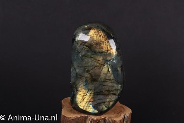 Labradoriet, Verzamelen, Mineralen en Fossielen, Mineraal, Ophalen of Verzenden