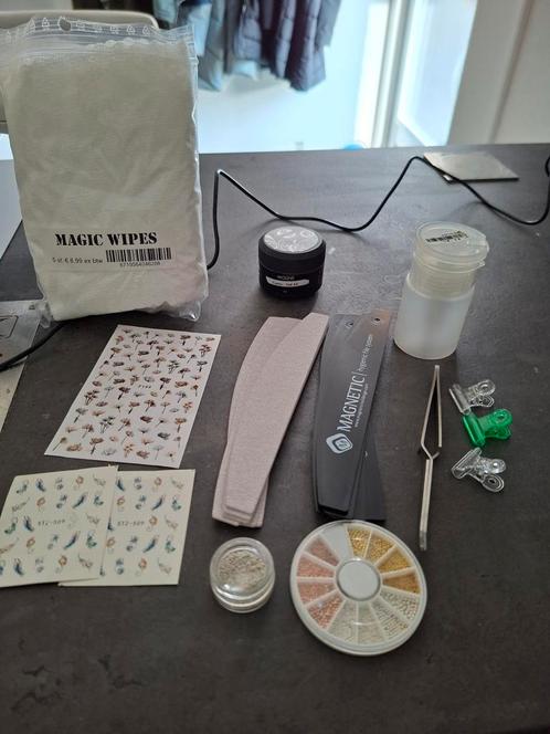 Diverse spullen voor nagelstyliste, Sieraden, Tassen en Uiterlijk, Uiterlijk | Cosmetica en Make-up, Zo goed als nieuw, Handen en Nagels