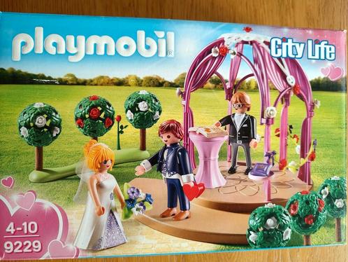 Playmobil City Life 9229 Bruidspaviljoen met bruidspaar, Kinderen en Baby's, Speelgoed | Playmobil, Zo goed als nieuw, Complete set