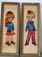 Twee retro vintage borduurwerken  jongen en meisje, Hobby en Vrije tijd, Ophalen of Verzenden, Zo goed als nieuw
