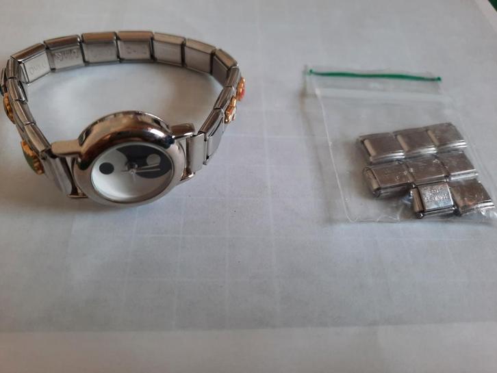 Yin-yang horloge met prachtige schakels, Sieraden, Tassen en Uiterlijk, Horloges | Dames, Overige merken, Staal, Ophalen of Verzenden