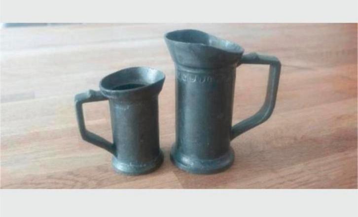 Set van 2 tinnen maatbekers – oud gebruikstin, Antiek en Kunst, Antiek | Tin, Ophalen of Verzenden