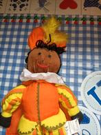 Zwarte piet knuffel 38 cm groot, Diversen, Sinterklaas, Ophalen of Verzenden