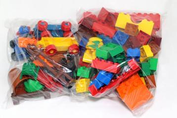 duplo bouwblokken en diverse  beschikbaar voor biedingen