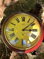 Fraaie Engelse pub klok gesigneerd William Hunter in Crimlin, Antiek en Kunst, Antiek | Klokken, Ophalen of Verzenden