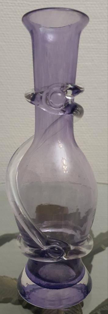Vaasje mondgeblazen doorzichtig paars glas design glaskunst, Antiek en Kunst, Antiek | Glas en Kristal, Ophalen of Verzenden