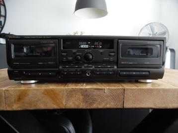 Technics dubbel autoreverse cassette deck type RS-TR575. beschikbaar voor biedingen
