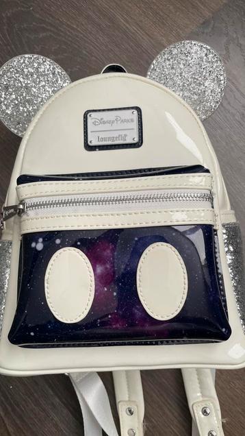 Loungefly Space Mountain rugzakje beschikbaar voor biedingen