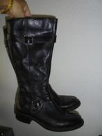 P22) zwart leren laarzen janet d maat 39 stoer model hoogte, Kleding | Dames, Schoenen, Janet d, Hoge laarzen, Zo goed als nieuw