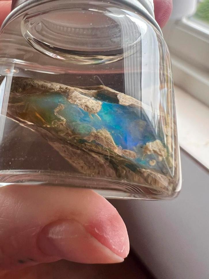 Welo opaal uit Ethiopië, Verzamelen, Mineralen en Fossielen, Mineraal, Ophalen of Verzenden
