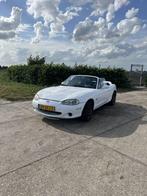 Mazda MX-5 1.6 I 2003 Wit, Achterwielaandrijving, 4 cilinders, Cabriolet, Wit