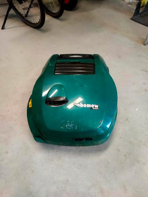 Robomow RM400 en RM510, Tuin en Terras, Robotmaaiers, Gebruikt, Minder dan 20 cm, Met regensensor, Ophalen