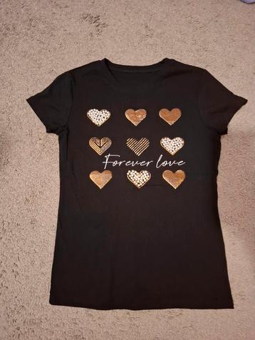 Nieuw zwart shirtje met hartjes s/m beschikbaar voor biedingen