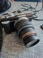 Olympus E-PL1 met 14-42 mm lens, Audio, Tv en Foto, Fotocamera's Digitaal, Ophalen of Verzenden, Zo goed als nieuw, Olympus