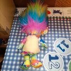Leuke Trolls knuffel met mooie kleuren 47 cm groot, Ophalen of Verzenden, Nieuw