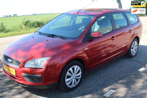 Ford Focus Wagon 1.6-16V Trend // AIRCO / CRUISE //, Auto's, Ford, Bedrijf, Te koop, Focus, ABS, Airbags, Airconditioning, Boordcomputer