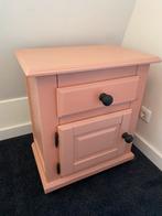 Zachtroze nachtkastje meidenkamer, Ophalen, Hout, 45 tot 65 cm, 55 tot 70 cm