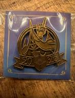 Efteling pin pubquiz 2025, Ophalen of Verzenden, Zo goed als nieuw, Button of Speldje