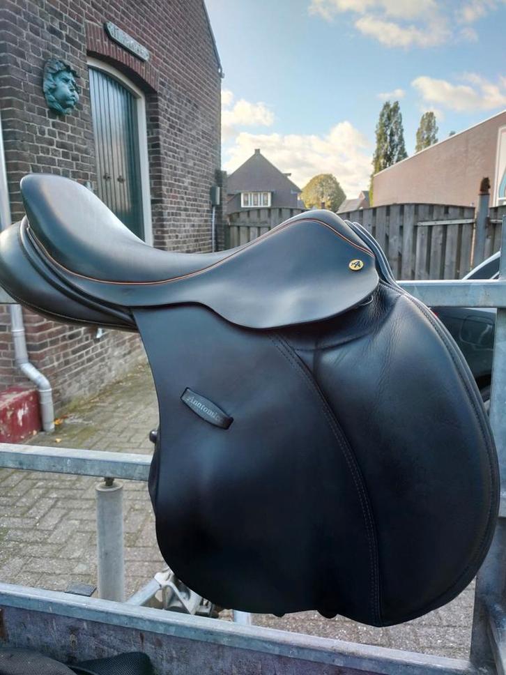 Anatomica fit 3 17,5 inch, Dieren en Toebehoren, Paarden en Pony's | Zadels, Zo goed als nieuw, Springen, Ophalen of Verzenden