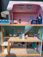 Houten poppenhuis incl getoonde accessoires, Ophalen, Gebruikt