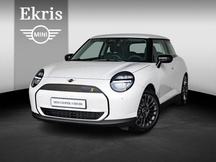 MINI Cooper SE | Essential Pack, Auto's, Mini, Bedrijf, Te koop, Cooper, ABS, Achteruitrijcamera, Airbags, Airconditioning, Alarm