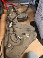 Benzinetank BMW E60 E61 tank benzine brandstofpomp vlotter, Auto-onderdelen, Brandstofsystemen, Ophalen, BMW