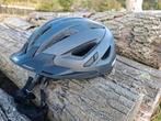 2 Abus e-bike fietshelmen, mt 56 tot 61 en 61 tot 65, Fietsen en Brommers, Fietsaccessoires | Fietshelmen, Ophalen, Heer of Dame