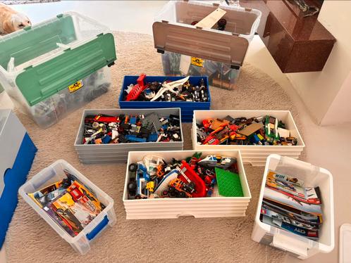 Lego! Inc sets, mini figures en boekjes!, Kinderen en Baby's, Speelgoed | Duplo en Lego, Zo goed als nieuw, Ophalen