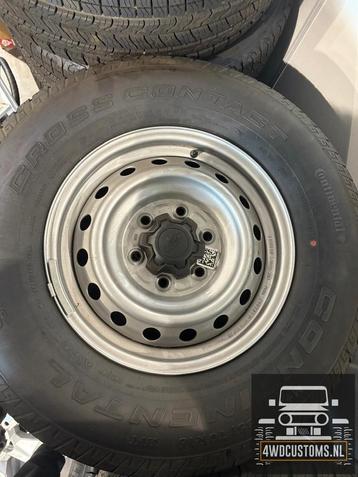 Banden en velgen set van 4   255/70/r16  ford ranger 2011-20 beschikbaar voor biedingen