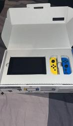 Nintendo switch fortnite editie, Met 3 controllers of meer, Zo goed als nieuw, Switch Original, Ophalen