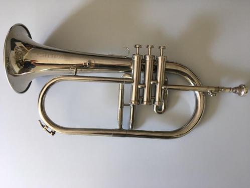 Bugel / flugelhorn, merk Carlton., Muziek en Instrumenten, Blaasinstrumenten | Trompetten, Gebruikt, Overige typen, Met koffer