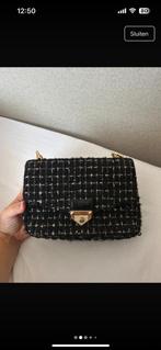 Michael Kors boucle schoudertasje, Sieraden, Tassen en Uiterlijk, Tassen | Damestassen, Ophalen of Verzenden, Zo goed als nieuw