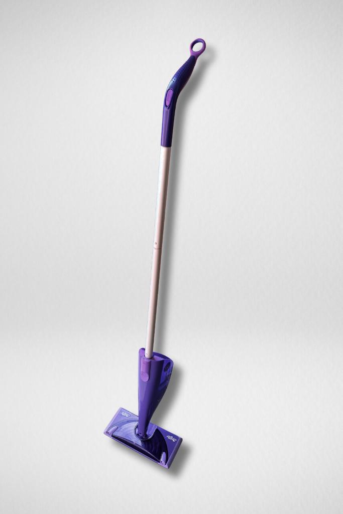 Swiffer WetJet spraymop – Gebruikt, werkt nog goed, Huis en Inrichting, Schoonmaakartikelen, Mop of Dweil, Ophalen