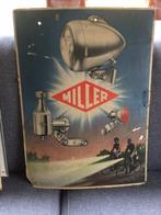 Karton  reclame rijwielverlichting Miller, Ophalen of Verzenden, Zo goed als nieuw, Reclamebord